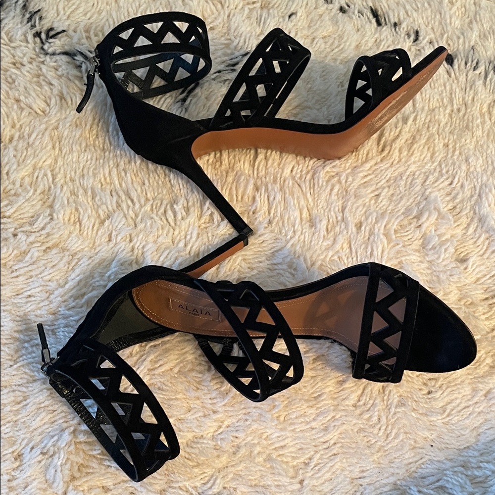 Alaia Black Geometric Cutout Heels